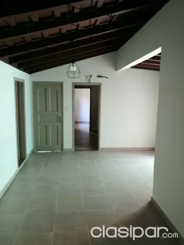 Casa ideal para oficina z/ avda. Mariscal lopez y venezuela — foto 3