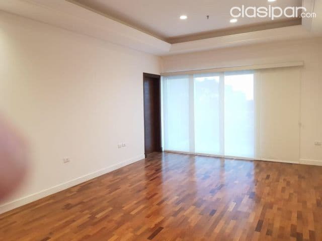 Departamento en alquiler -Zona Paseo La Galeria
