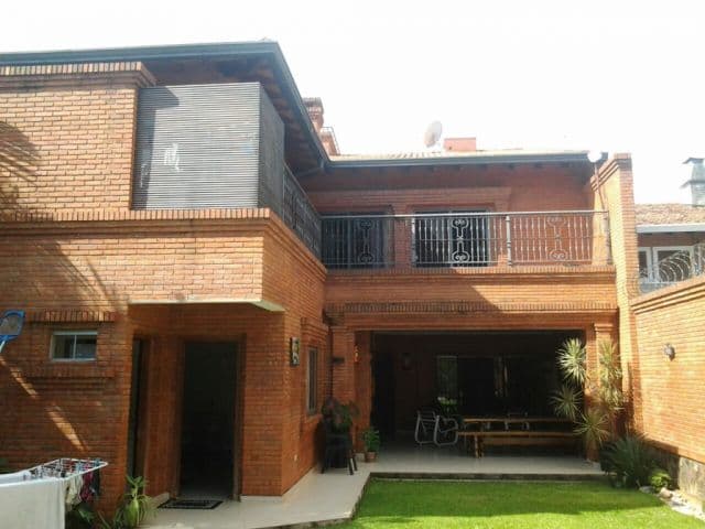casa en asuncion — foto 1