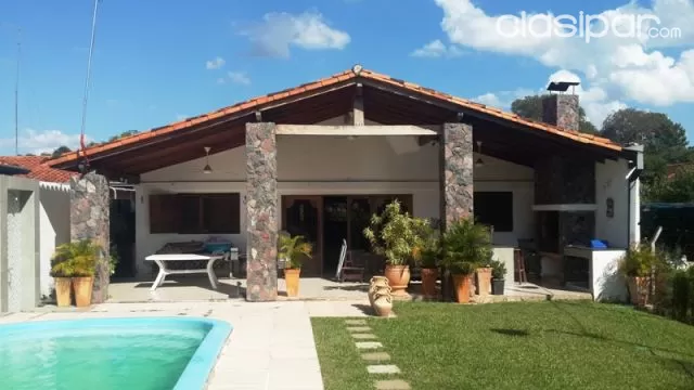 Casa en San Bernardino, foto 2