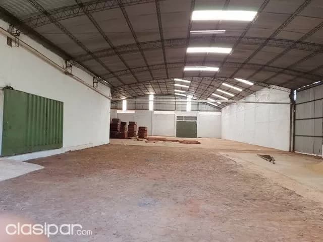 Deposito en la ciudad de limpio. 2000 m2, foto 3