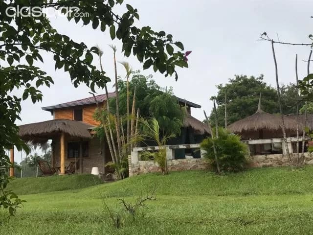 Superficie de terreno diez hectáreas, hermosa casa quinta en itacurubi de la cordillera — foto 5