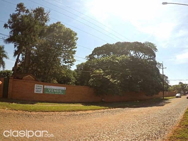Importante propiedad con estratégica ubicación - 32.000m2 - km 10 acaray - cde
