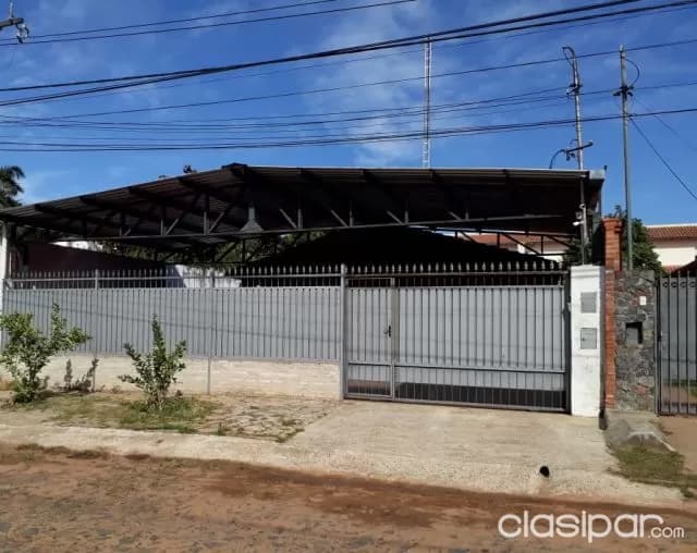 (Cód. J4.020) Casa en el Barrio San Cristóbal – Asunción — foto 2