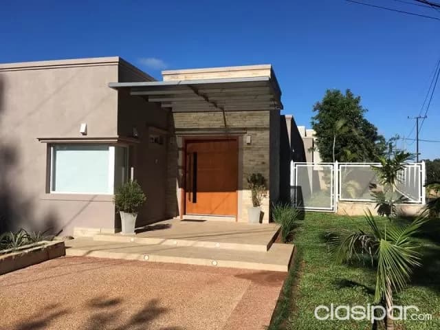 Casa residencia en barrio cerrado en Mariano Roque Alonso — foto 3