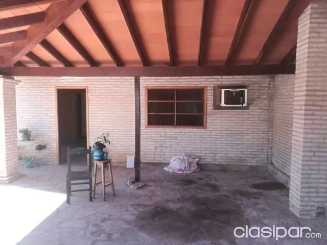 Linda casa en Mariano Roque Alonso ! Excelente ubicación, foto 3