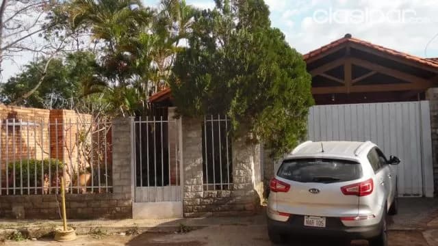 Se vende casa en zona norte - Fernando de la Mora, foto 2
