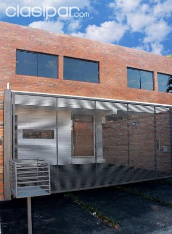 hermoso duplex en barrio Mburucuya ......COD: CL 612