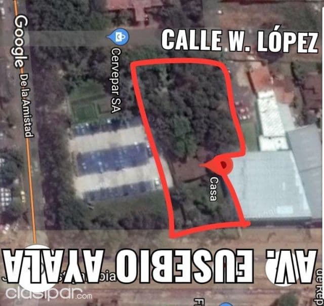 Terreno con salida de calle a calle