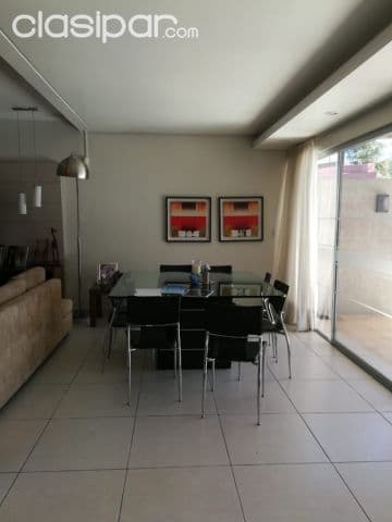 Se vende casa pareada Zona San Cristobal, foto 1