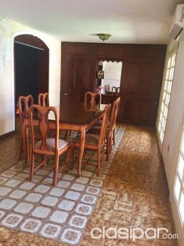 Se vende casa en Barrio Carmelitas