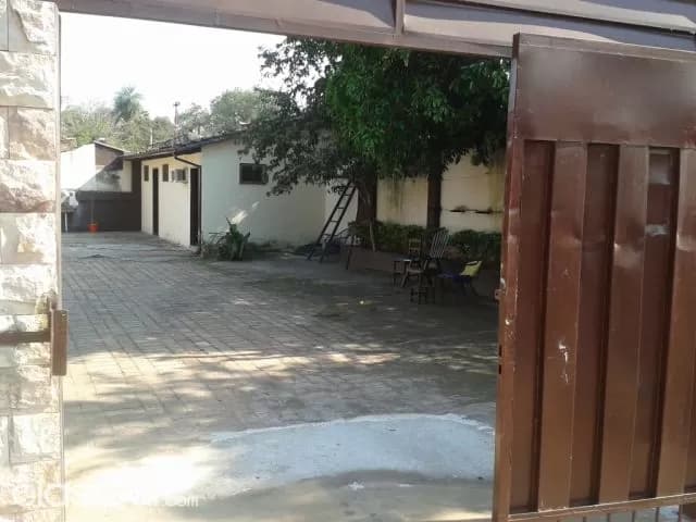 Complejo - inquilinato con 8 habitaciones con baños en suite. Terreno para duplex, foto 5