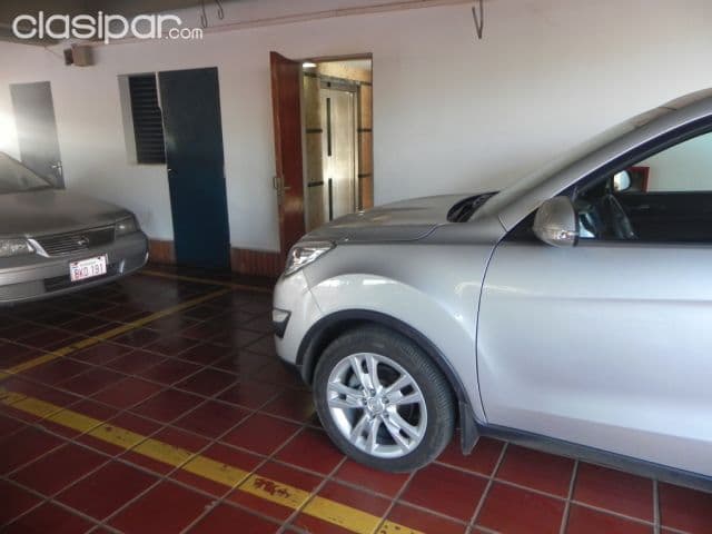 Departamento con estacionamiento en el Quartier Las Marías