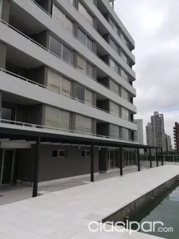 Se alquila departamento en Skytower — foto 5