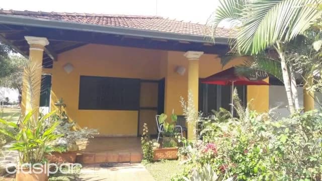 Amplia Propiedad en Capiatá, foto 2