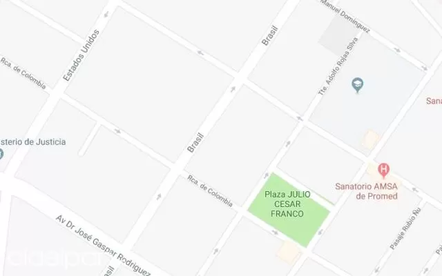 Terreno sobre la calle Brasil en el barrio San Roque — foto 2