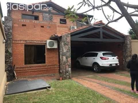 Hermosa casa en Villa Elisa y5115