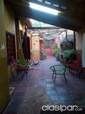 (COD J4.096) Casa sobre Avda Principal Asunción – Vista Alegre — foto 3