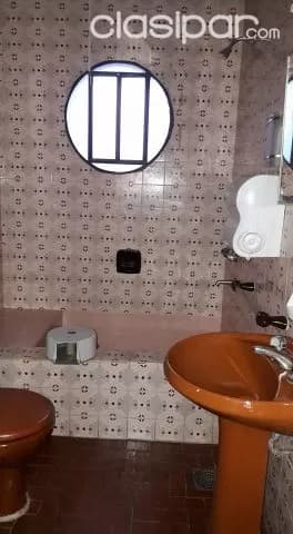 Se alquila casa para vivienda u oficina en Villa Morra — foto 2