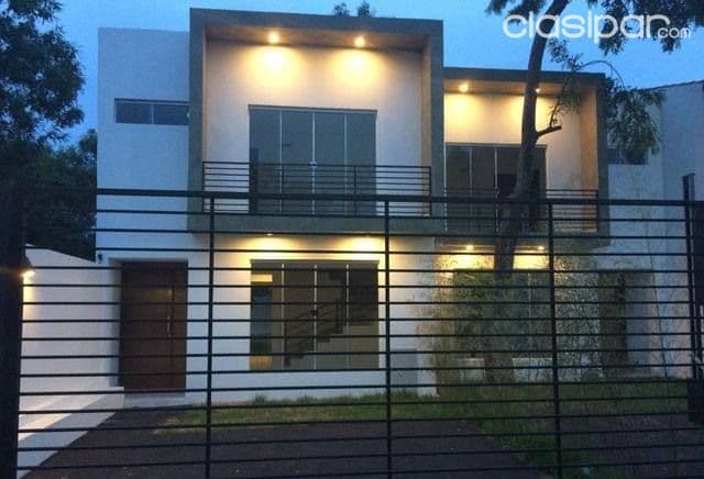 Duplex en Luque zona loma merlo