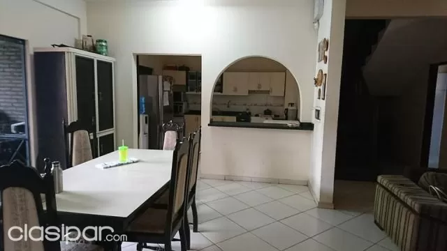 Amplio duplex en Ciudad del Este zona avda. San jose cod 1421 — foto 2