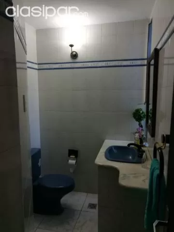 Se vende casa en Barrio Mburucuya — foto 2