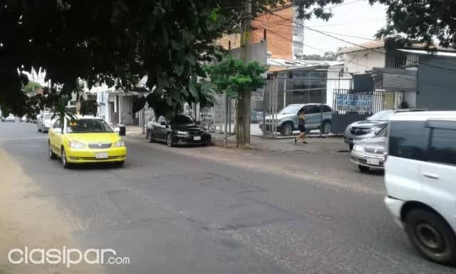 Casa en Asunción, con excelente ubicación. J4104 — foto 5