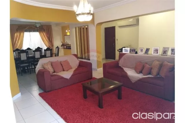 Hermosa residencia de 1.300 mts2 en ycua sati, foto 5