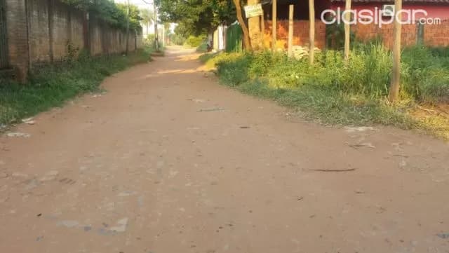 Terreno en limpio, sobre empedrado. Y5127 — foto 3