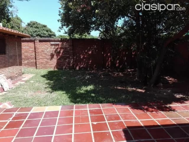 Casa en planta baja de 2 dor. 2 cocheras! — foto 5