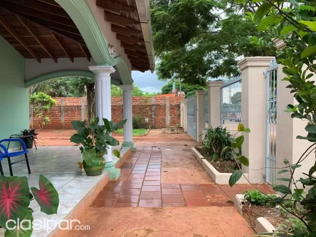 hermosa residencia en el Barrio Obrero de CDE - Paraguay 1.200 m2 plano — foto 2