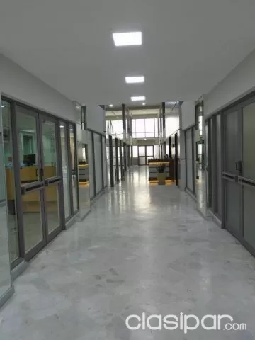 Se alquila oficina en el centro — foto 2