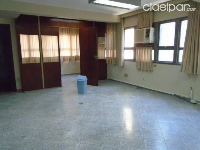 Se alquila oficina en el centro — foto 5