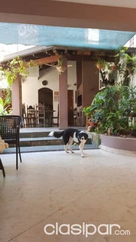 Se vende casa en Barrio Mburucuya