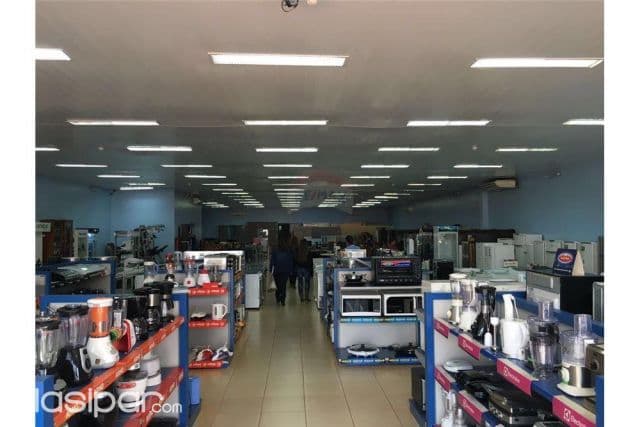 Amplio salon comercial con oficinas 5,600,000,000 ₲, foto 1