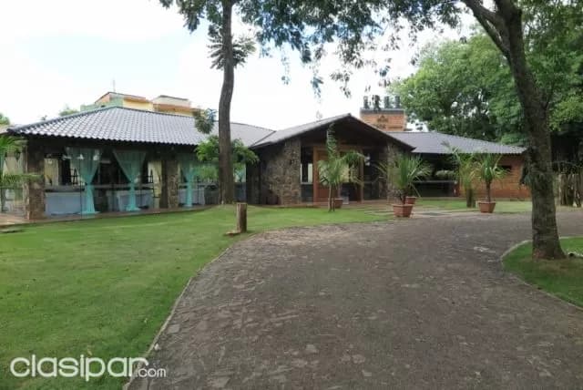 Casa de evento de 4.000 m2 en villa bancaria!! — foto 3