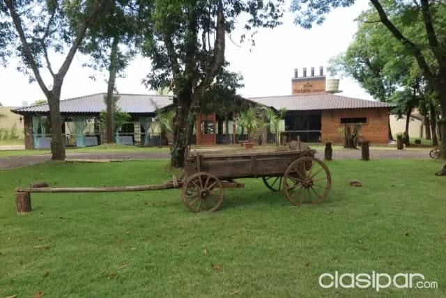 Casa de evento de 4.000 m2 en villa bancaria!! — foto 4
