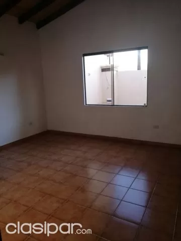 Casa con depósito en venta - Zona médicos del Chaco — foto 5