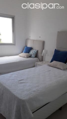 Se alquila departamento amoblado -Zona WTC