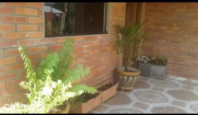 Casa En Luque Barrio Itapuami, foto 2