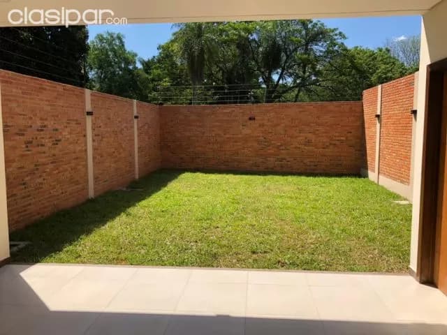 Duplex venta Zona Colegio SEK - Lambare, foto 4