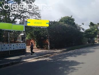 Terreno de 3456m2 con tinglado en asuncion. E2184