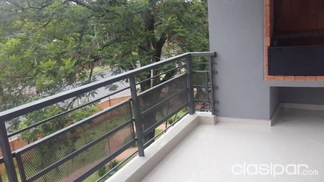 Se alquila departamento en Parque Perón