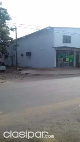 Hermsos depósito sobre calle asfaltada en Fernando de la Mora zona. E2194 — foto 3