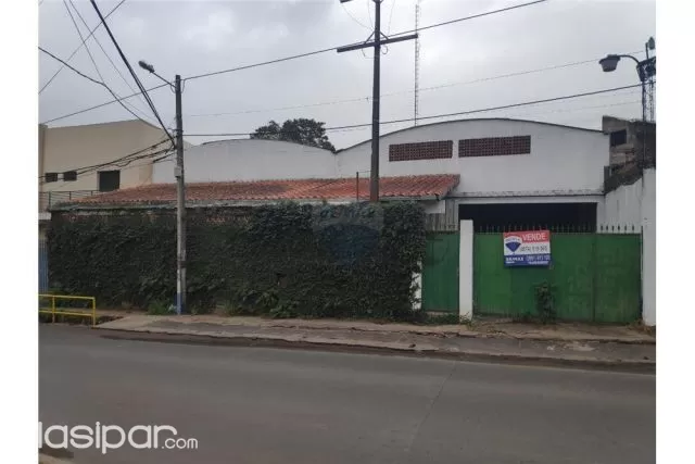Amplio TINGLADO sobre asfalto, foto 2
