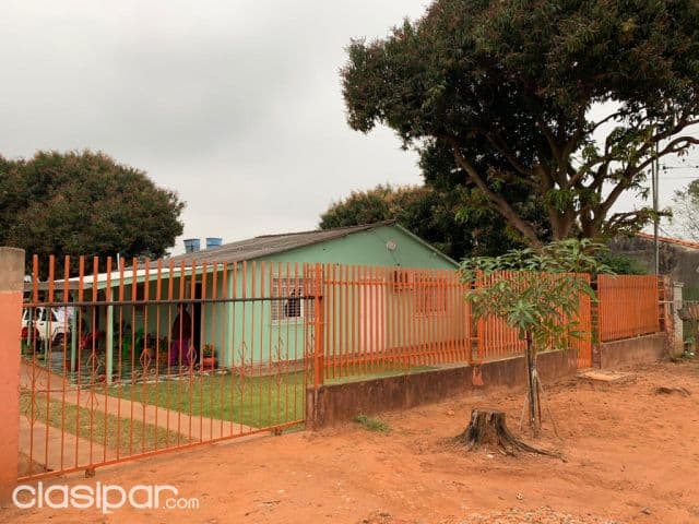 Hermosa casa en el barrio san miguel de 05 habitaciones — foto 1