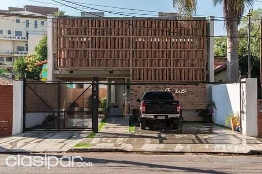 Se alquilan consultorios zona Av España y Sacramento — foto principal