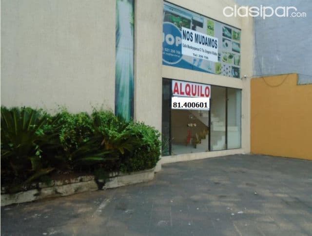 Se alquila salón comercial zona ruta transchaco