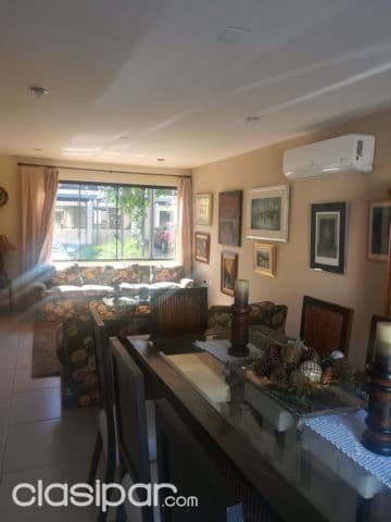 Se vende duplex en condominio Boulevard Jardines de la Confederación
