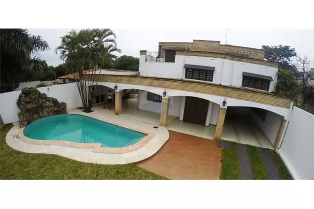 Moderna y hermosa residencia en Villa Elisa, foto 2